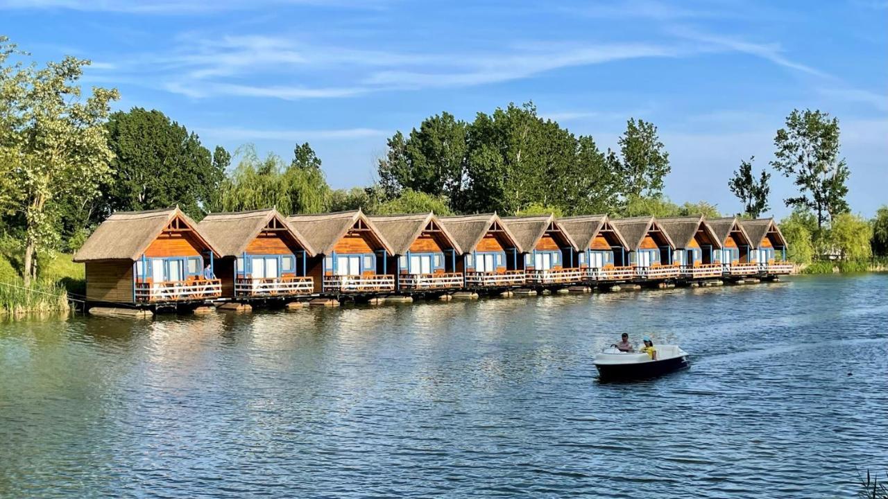 Zaga Zaga Sat Hotell Tecuci Eksteriør bilde