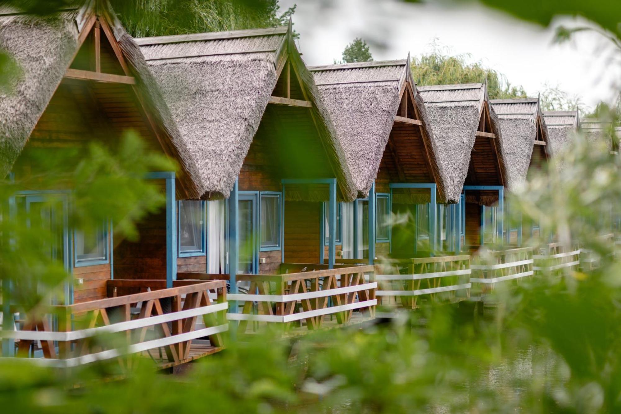 Zaga Zaga Sat Hotell Tecuci Eksteriør bilde